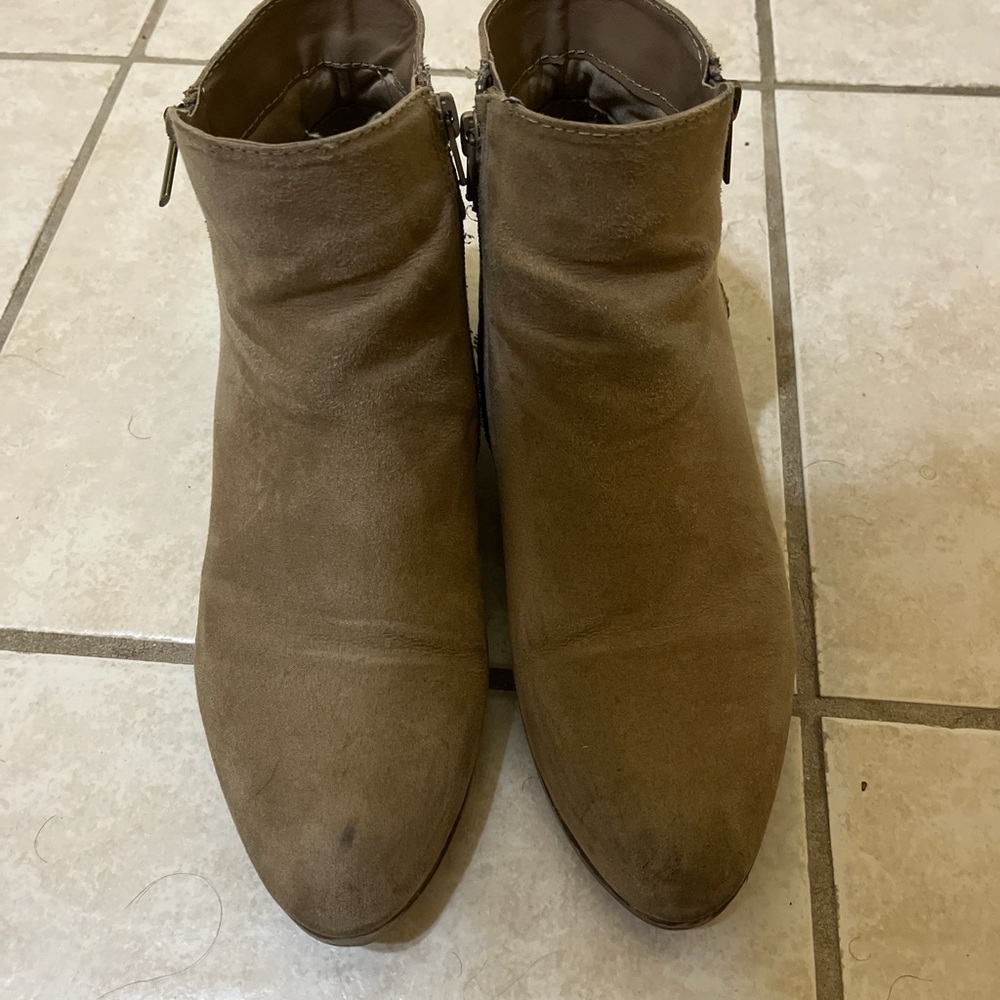 Women's Tan Suede Ankle Boots
